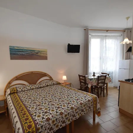 Appartamenti Olivo - 100 Mt Dal Mare Con Aria Condizionata Marina di Campo Exterior photo