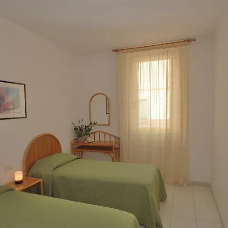 Appartamenti Olivo - 100 Mt Dal Mare Con Aria Condizionata Marina di Campo Exterior photo